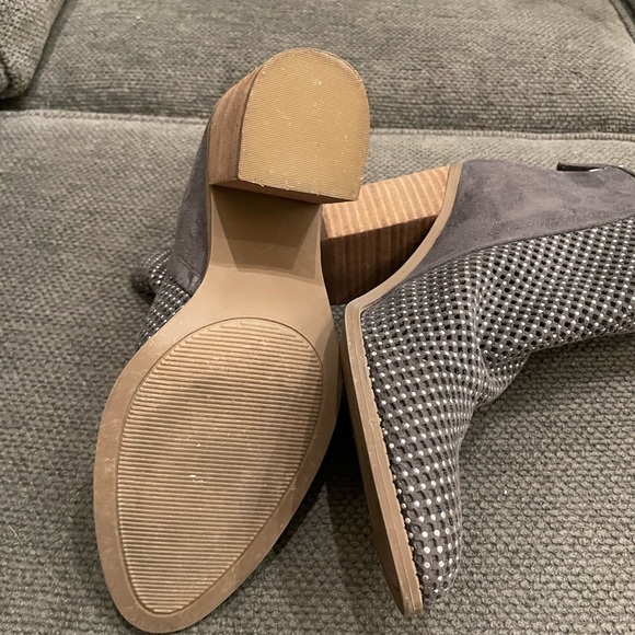 Madden Girl Boots, Size 8.5 - Picture 4 of 6